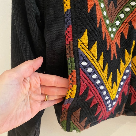 Black Embroidered Cropped Jacket - Picture 3 of 3